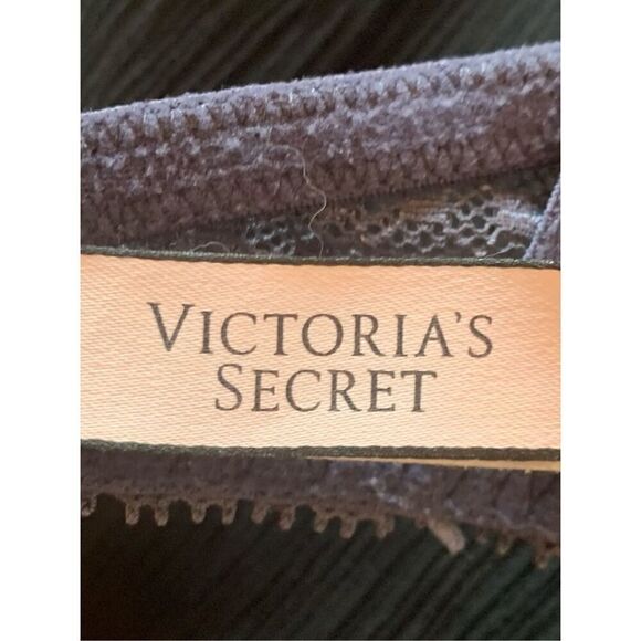 Victoria's Secret Incredible by VS Lightly Padded Plunge Bra Gray Size 34C - Picture 4 of 6